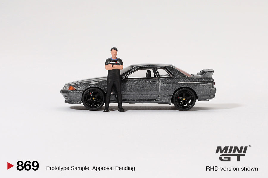 #869 - Nissan Skyline GT-R (R32) with Matsuda Figure Tsugio Matsuda Collection (Gunmetal)