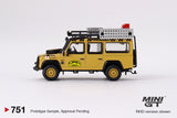 #751 - Land Rover Defender 110 1989 Camel Trophy Amazon Team Japan