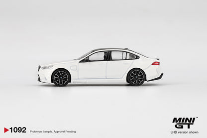 #1092 - BMW M5 (Alpine White)