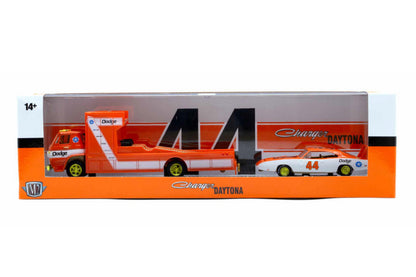 M2 Auto-Haulers 80 - 1966 Dodge L600 COE && 1969 Dodge Charger Daytona HEMI