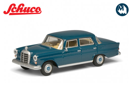 [Loose] Mercedes-Benz 200D (W110)