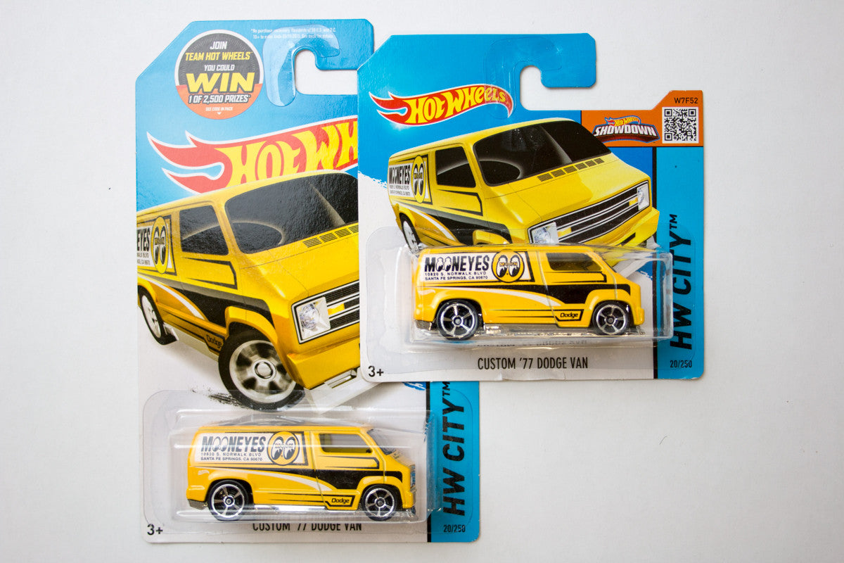020/250 - Custom '77 Dodge Van