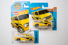 020/250 - Custom '77 Dodge Van