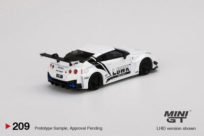 #209 - LB-Silhouette WORKS GT NISSAN 35GT-RR Ver.2 White LBWK