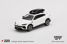 #220 - Lamborghini Urus Bianco Monocerus Matt w/ Roof Box