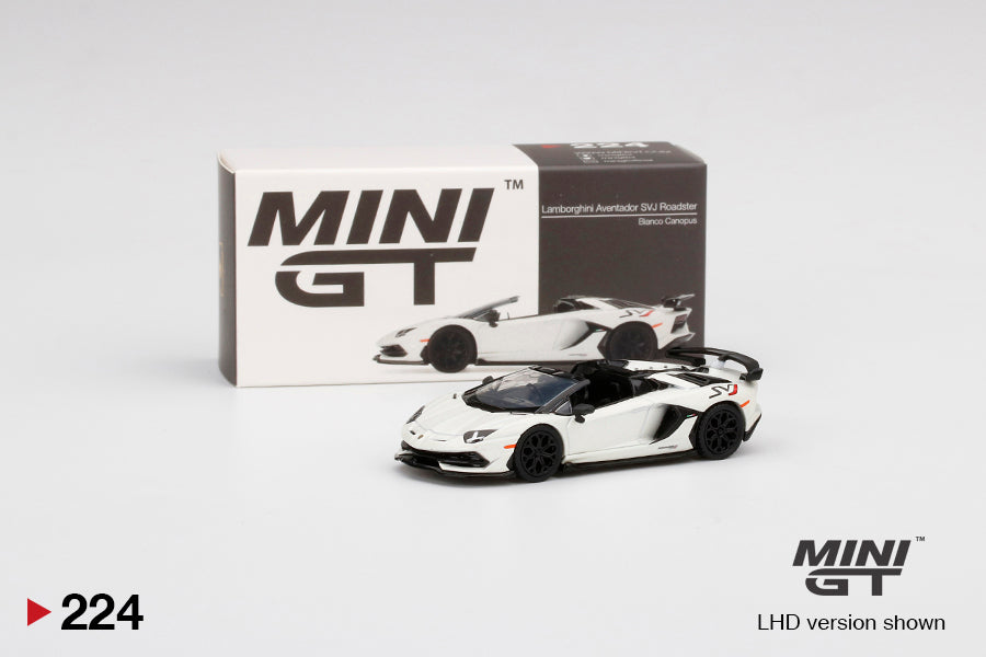 #224 - Lamborghini Aventador SVJ Roadster Bianco Canopus – Modelmatic