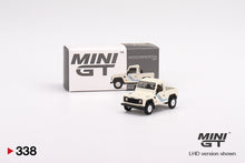 #338 - Land Rover Defender 90 Pickup (White)