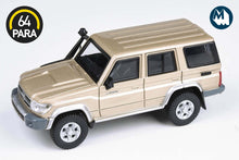 Toyota Land Cruiser 76 (Vintage Gold)