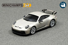 Porsche 911 (992) GT3 (GT Silver Metallic)