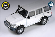 Toyota Land Cruiser 76 (French Vanilla)