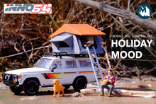 Car Camping Diorama Set with Toyota Land Cruiser (FJ60) and accessories