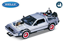 1:24 - DMC DeLorean Time Machine / Back to the Future III
