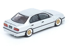 Nissan Primera P10 (Silver)