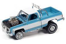 2011 Chevrolet Camaro / 1973 Chevrolet Cheyenne - Zingers (Version A)