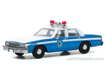 [Damaged] 1:43 - Home Alone / 1986 Chevrolet Caprice Wilmette, Illinois Police