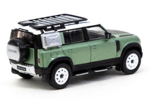 Land Rover Defender 110 (Green Metallic)