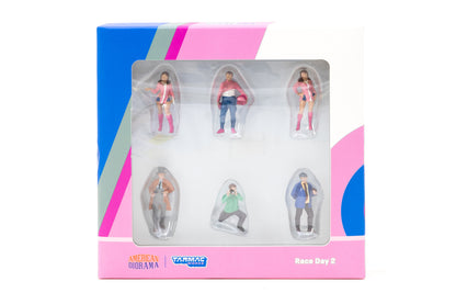 1:64 American Diorama / Tarmac Works - Race Day 2 Figures Set (T64F-001-PK)
