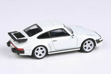 1986 RUF Automobile BTR Slantnose (Grand Prix White)