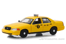 1:43 - John Wick: Chapter 2 / 2008 Ford Crown Victoria Taxi