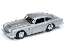 Aston Martin DB5 / Skyfall (with Tin)