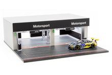 Tarmac Works - 1/64 BMW Pit Garage Diorama