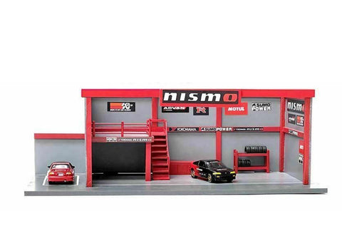 1:64 American Diorama Advan/Nismo Garage Diorama (AD-76530) – Modelmatic
