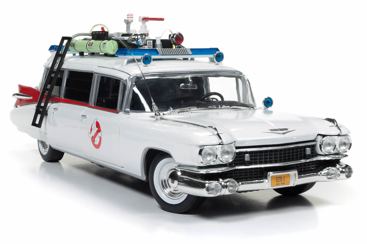 1:18 - Ghostbusters Ecto 1