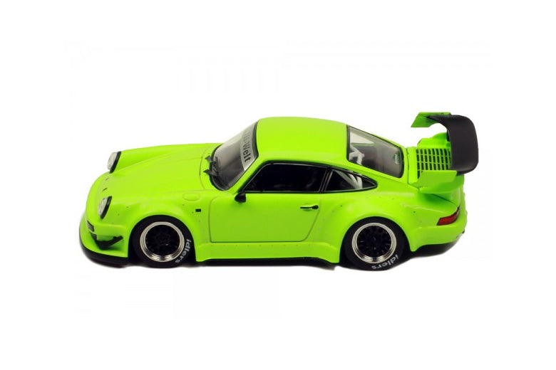 1:43 - RWB 993 (Green)
