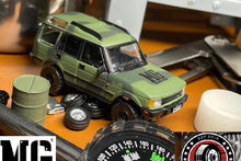 Land Rover Discovery 1 - MG Miliary & Outdoor 10th Anniversary