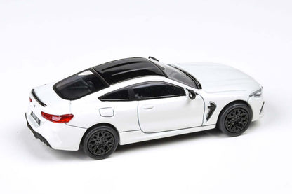 BMW M8 Coupe - Alphine White