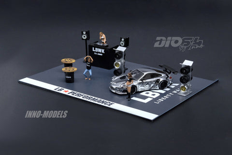 Liberty Walk Auto Salon Diorama, including LBWK Chrome and 3 figures