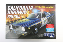 1:25 - 1978 Dodge Monaco CHP Police Car (Model Kit)
