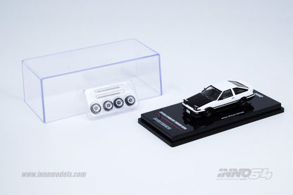 Toyota Sprinter Trueno AE86 with Extra Wheels White - Japan Special Edition