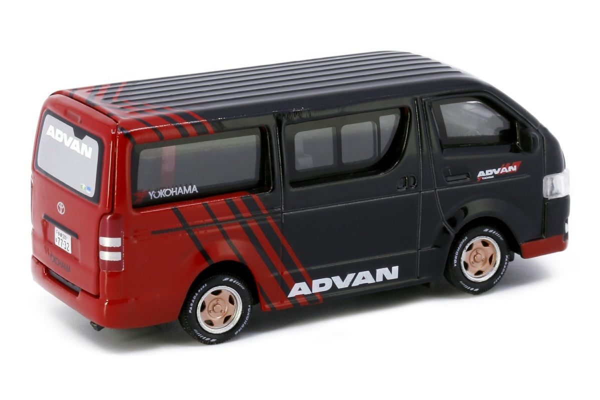#002 - Toyota Hiace (Advan)