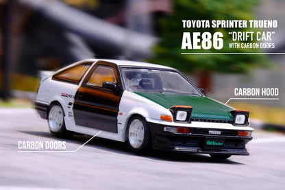 Toyota Sprinter Trueno AE86 with Carbon Doors