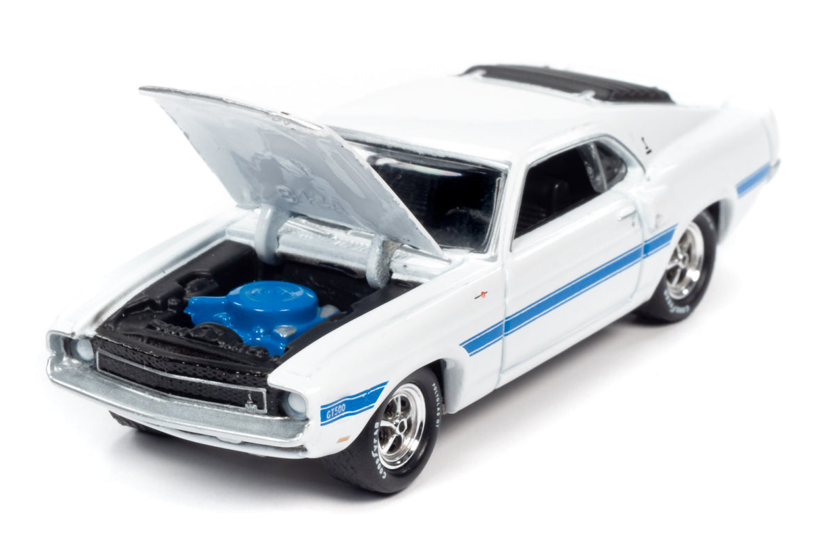 1970 Dodge Charger R/T SE / 1970 Shelby GT500 (Class of 1970)