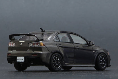 Mitsubishi Lancer Evolution X (Grey)