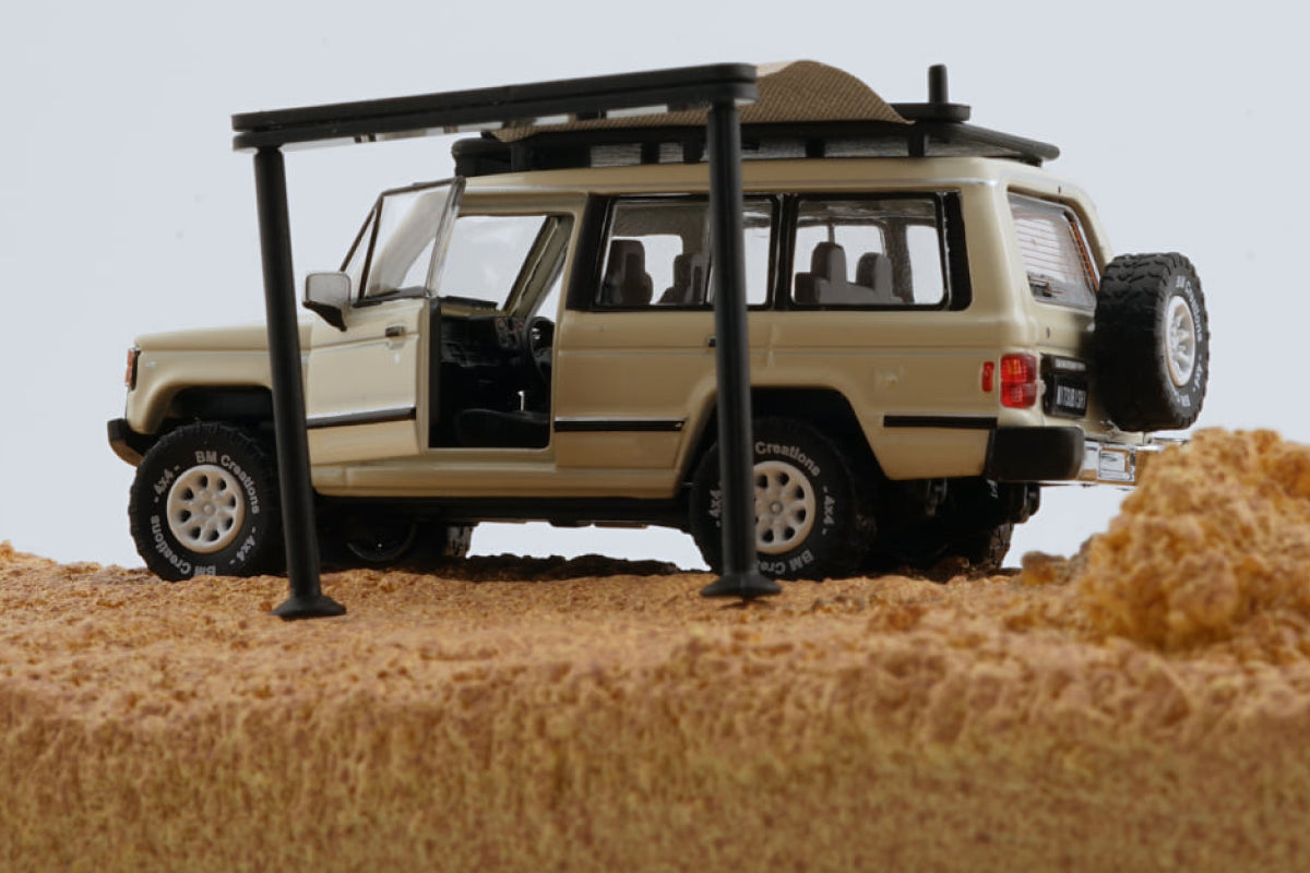 Mitsubishi Pajero MK1 (Ivory)