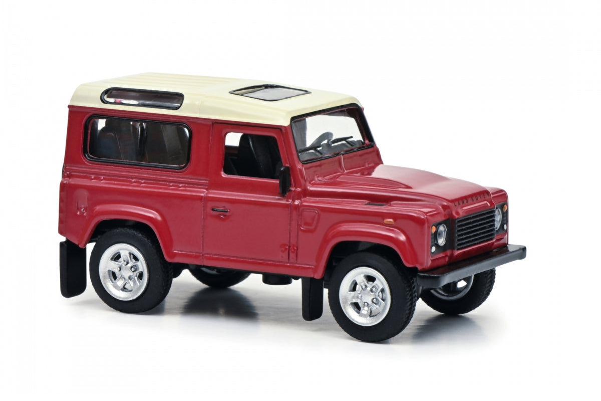 #03 - Land Rover Defender