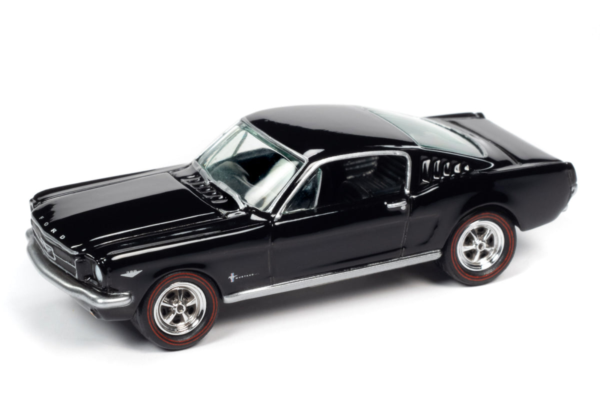 1971 Dodge Challenger / 1965 Ford Mustang Fastback (Pony Power 2020)