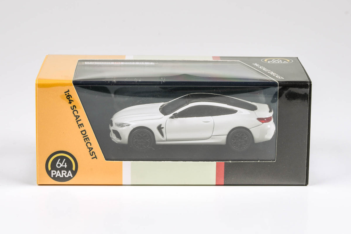 BMW M8 Coupe - Alphine White