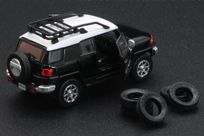 Toyota FJ Cruiser with extra wheels (Black)