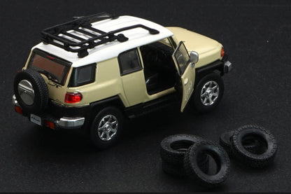 Toyota FJ Cruiser with extra wheels (Ivory)