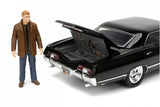 1:24 - Supernatural / 1967 Chevy Impala SS Sport Sedan with Dean Winchester Figure