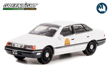 1990 Ford Taurus / Utah Highway Patrol