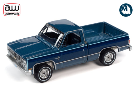 1984 Chevrolet Silverado (Light Blue Poly with Dark Blue Poly)