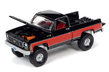 1978 Chevrolet K10 Silverado Fleetside (Gloss Black with Red Sides)