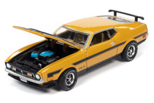 1971 Ford Mustang Boss 351 (Medium Yellow Gold)