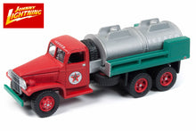 1:87 Scale - 1940's GMC 6x6 Tanker (Texaco)