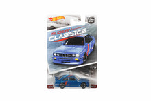 Hot Wheels Car Culture 2017 Mix 4 Modern Classics / #1 - '92 BMW M3